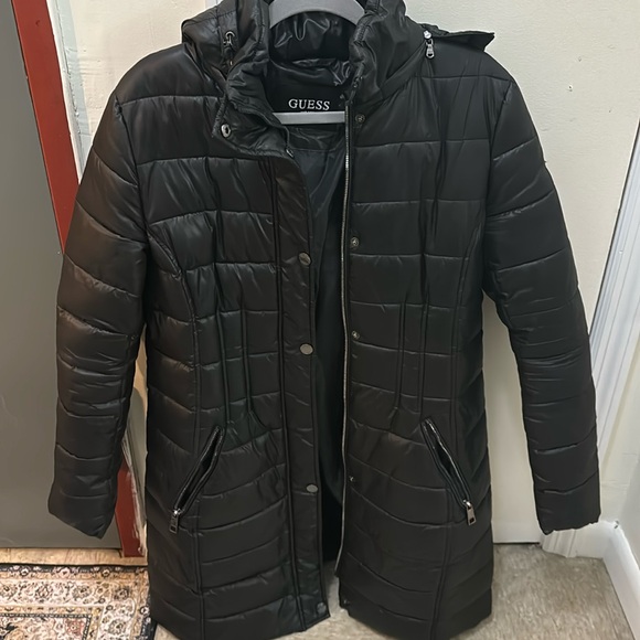 GUESS LONG PUFFER COAT BLACK - Picture 1 of 6